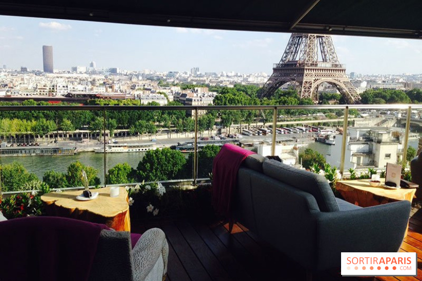 Le Shangri-La Rooftop Lounge