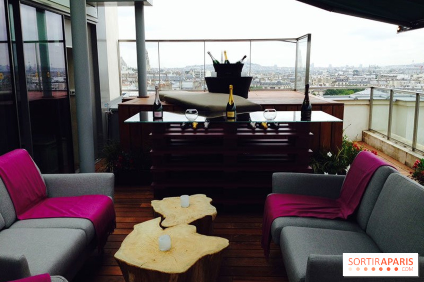 Le Shangri-La Rooftop Lounge