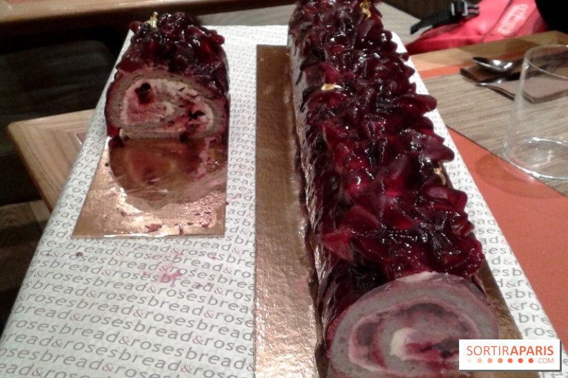 Bûche Bread & Roses