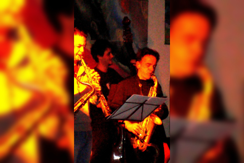 JAZZ A LA JAVA : HEALING ORCHESTRA