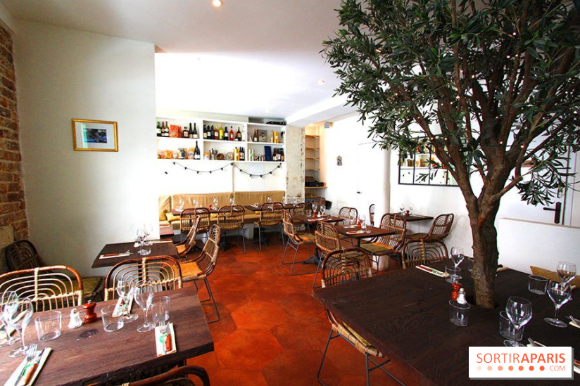 Cicciolina, l'Italie à Paris