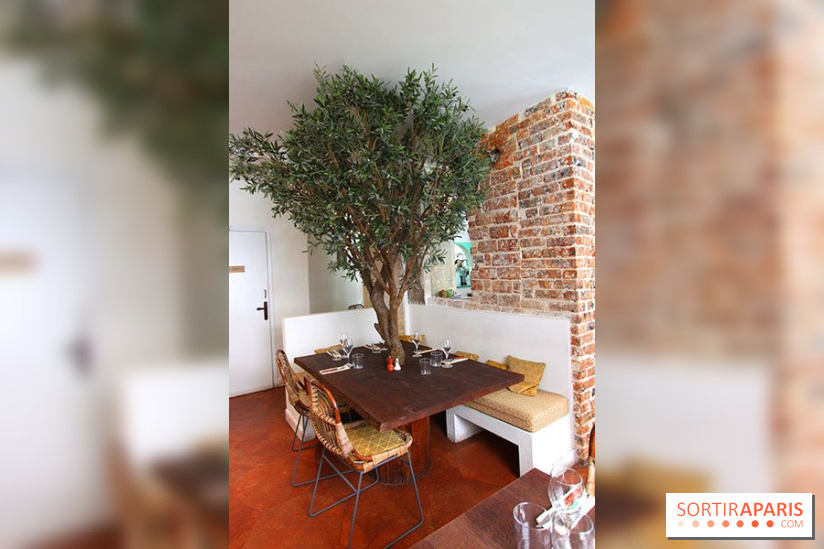 Cicciolina, l'Italie à Paris