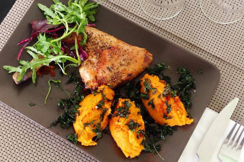 Le Playtime : la péniche terrasse piscine !