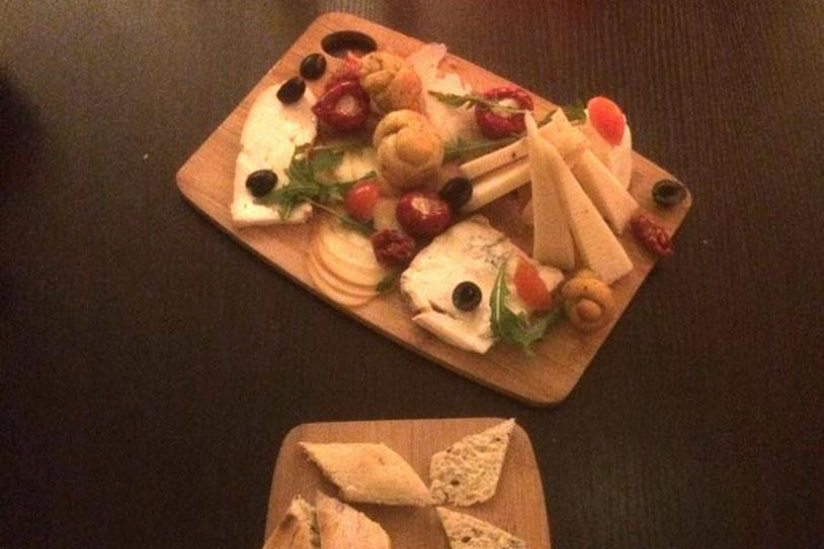 Papelli : on a testé la plus grande pizza de Paris ! 