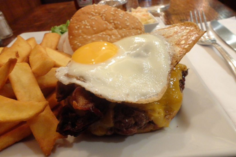 Manhatan Burger, Ellis Island Burger