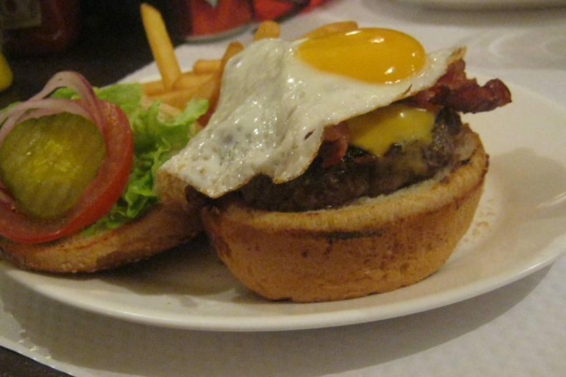 Super Sunny Burger, Le BIA