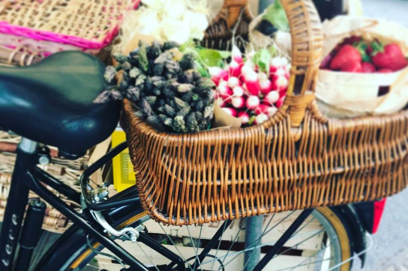 Les marchés parisiens livrent désormais à domicile !