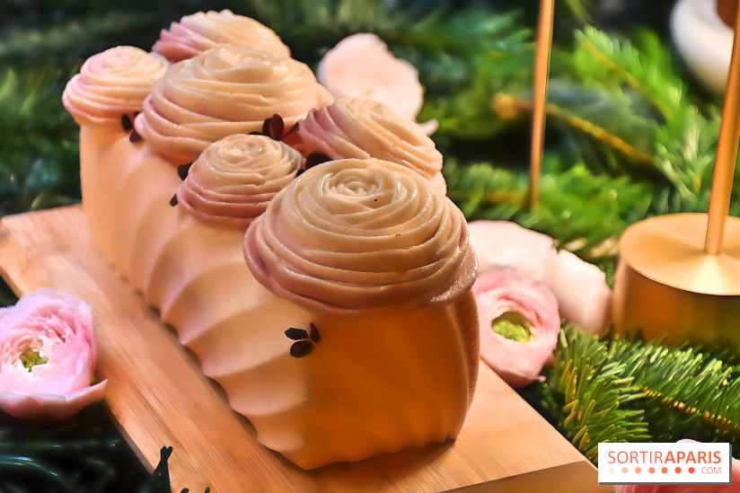 La magnifique Bûche de Noël de Léandre Vivier pour le Burgundy Paris 2023