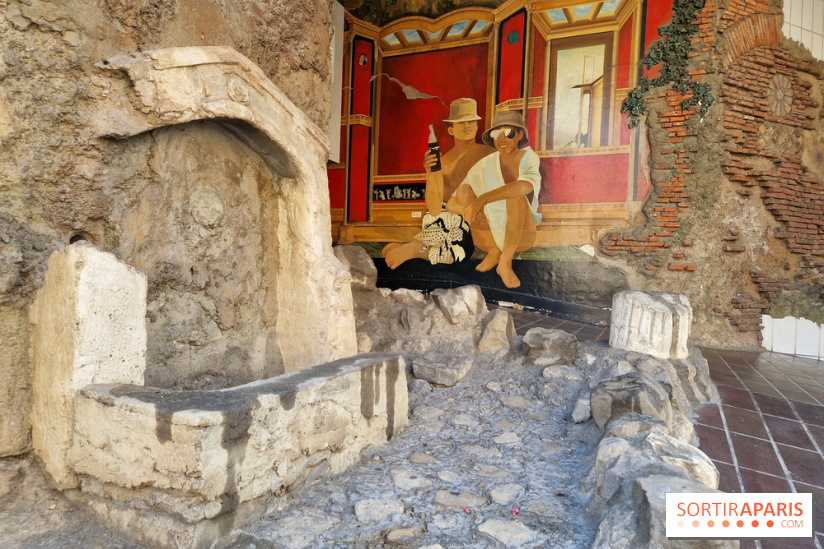 Insolite : Dans le 5e arrondissement, ces faux vestiges romains attisent la curiosité des passants