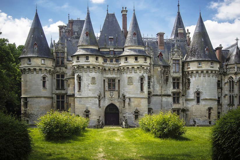 Ce château de la Renaissance à l'architecture remarquable a failli disparaitre !