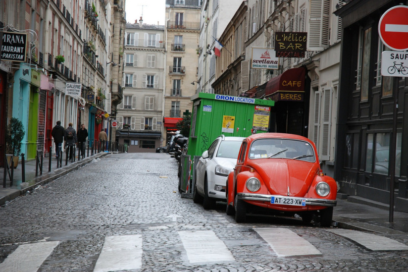 Paris : des places de parkings transformées en Parklet