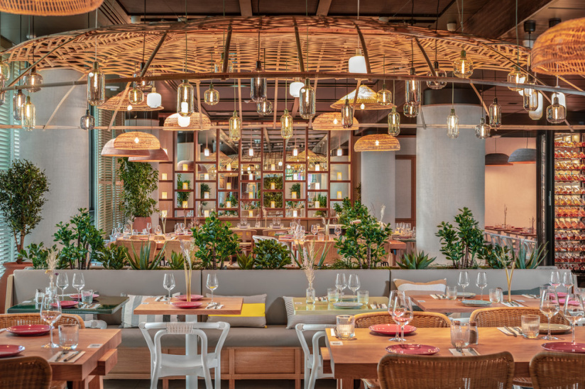 Couvre-feu : À Paris, un hôtel propose une formule diner et chambre à moins de 60€