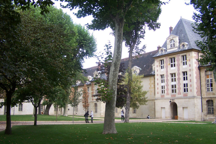 Journées du Patrimoine 2023 à conquête de l'Hôpital Saint-Louis, son musée et sa chapelle