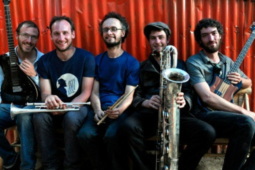 Concert gratuit d'Arat Kilo et Mamani Keita pour le lancement du magazine Ebdo