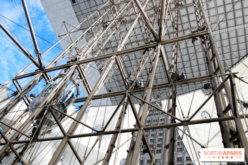 Réouverture du toit de la Grande Arche de La Défense