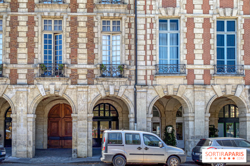 Le saviez-vous ? Ce graffiti de 1764 sur la place des Vosges est le plus vieux de Paris