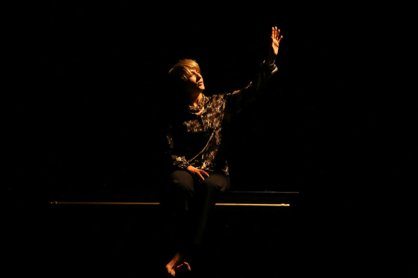 Françoise par Sagan : Caroline Loeb incarne l’écrivaine au Théâtre de Poche à Paris