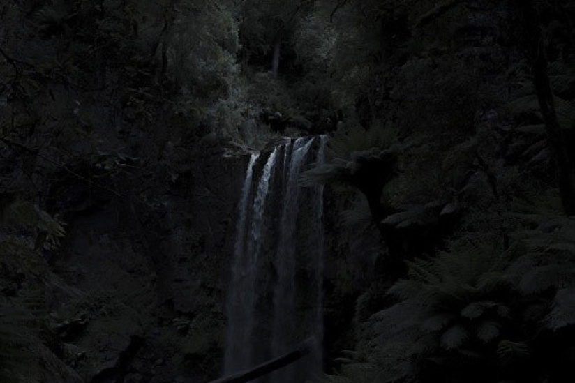 The Crossing, l'exposition de Katrin Koenning au Cloître ouvert