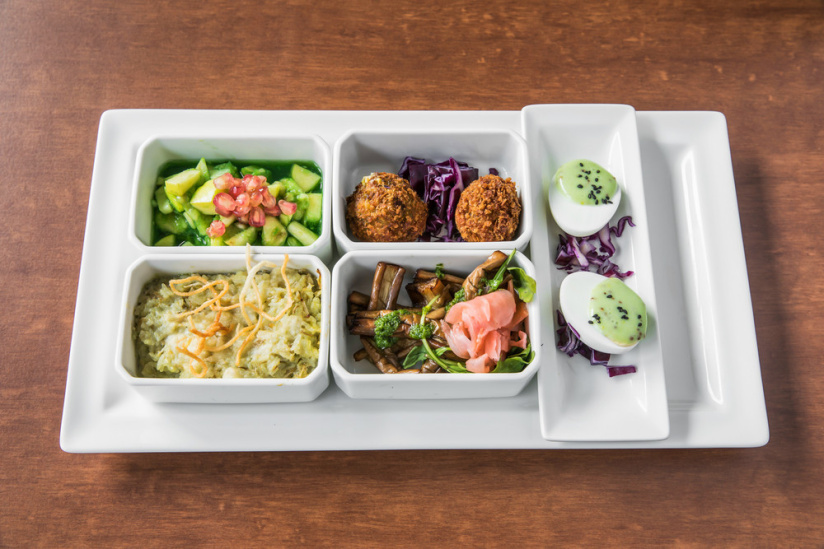 Mythologie, le restaurant qui allie vins, tapas et bento