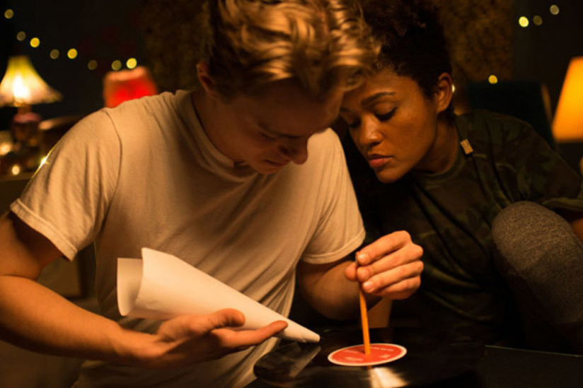 Give me Liberty : bande-annonce