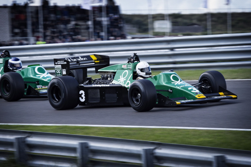 Formule 1 : Romain Grosjean indemne après un violent crash au Grand Prix du Bahrein