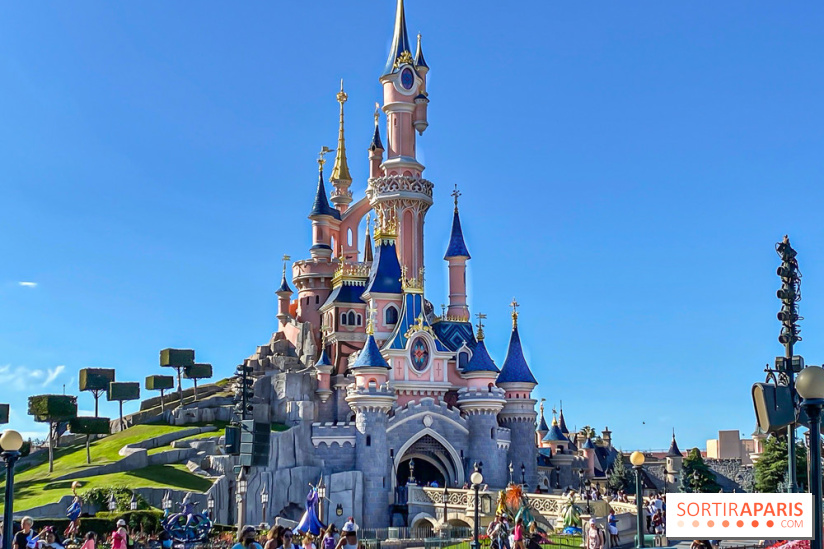 Pour les 30 ans de Disneyland Paris, le château de la Belle au