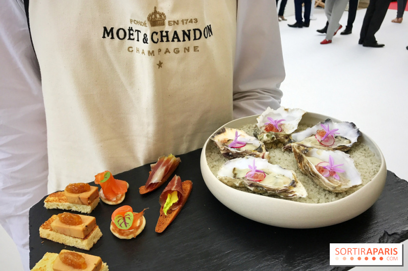 La terrasse du Trianon Palace by Moët