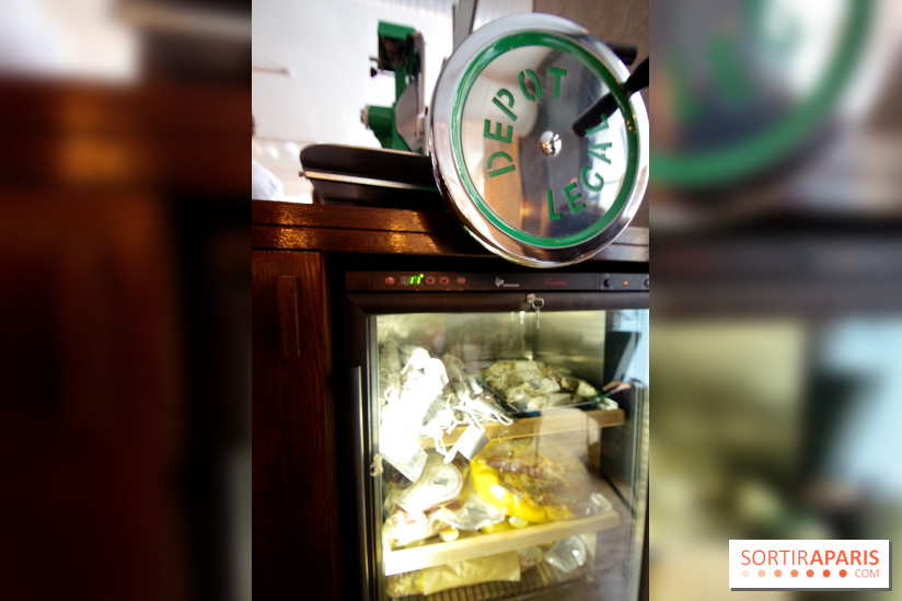 Dépôt Legal by Christophe Adam