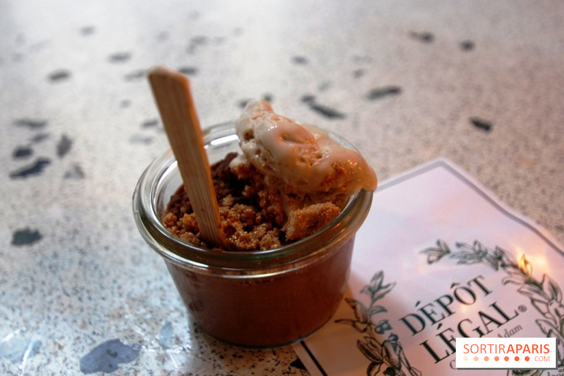 Dépôt Legal by Christophe Adam