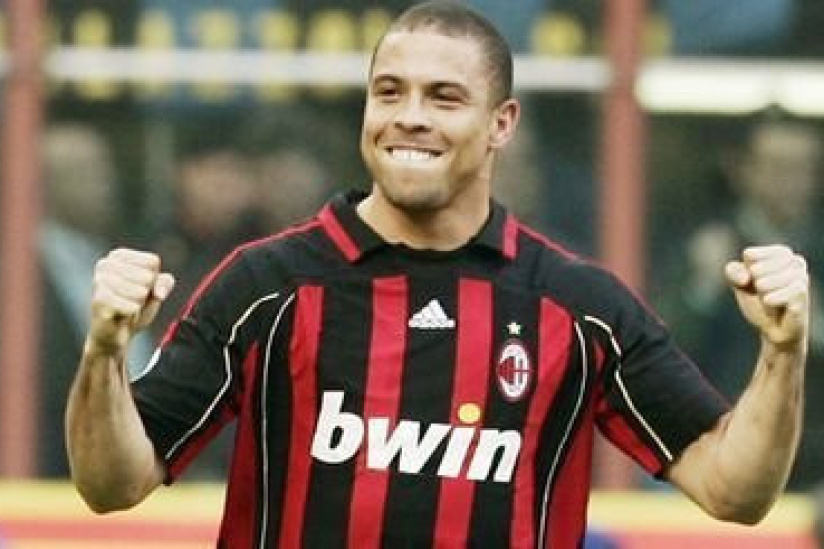 Socrates - "Ronaldo aurait dû aller au PSG"