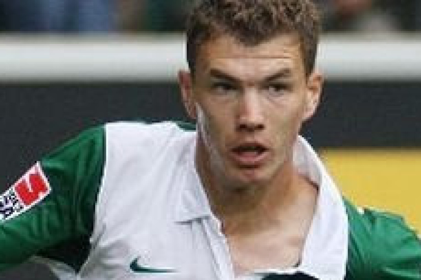 Wolfsburg bat le leader