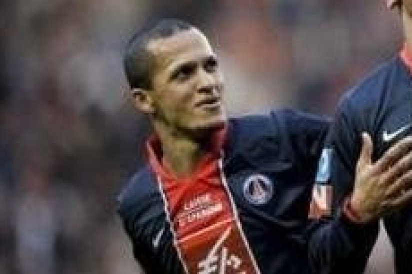 Souza définitivement transféré au Grêmio