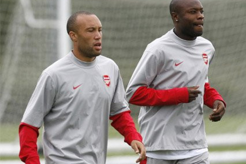 Paris suit de près deux Gunners