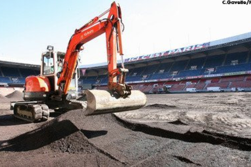 La pelouse du parc remise à neuf