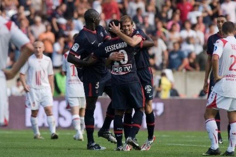 Lens : Notes > Un léger sursaut d'orgueil