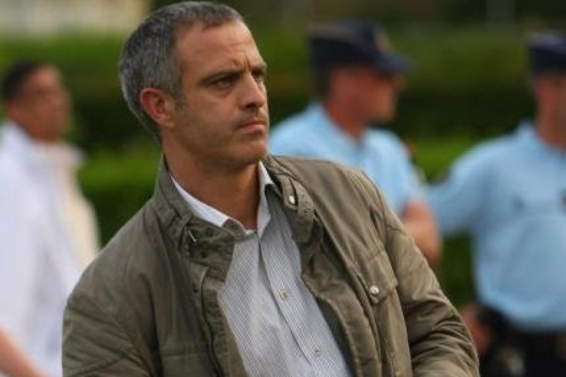 Roche juge l'effectif parisien