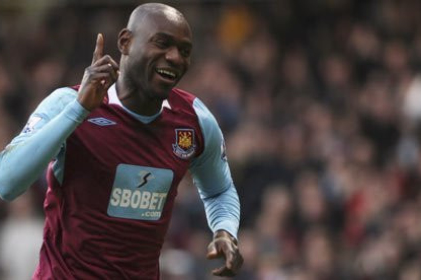 Ilunga restera en Angleterre