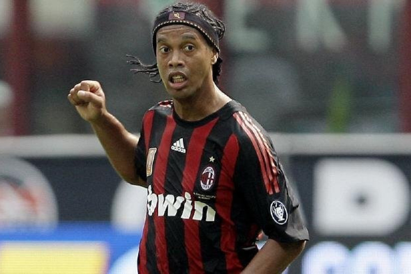 Ronaldinho a des envies d'ailleurs