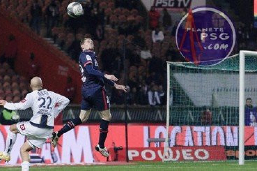 Jallet revient sur l'image du foot français