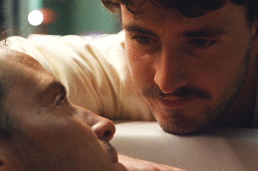 "Sans jamais nous connaître" : un voyage émotionnel intense signé Andrew Haigh