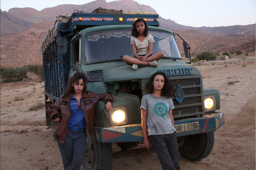 Reines : un road trip féminin de Yasmine Benkiran dans le désert ...