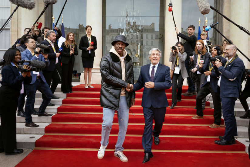 En Place Saison 2, le retour des déboires présidentiels de Stéphane Blé sur Netflix en août 2024