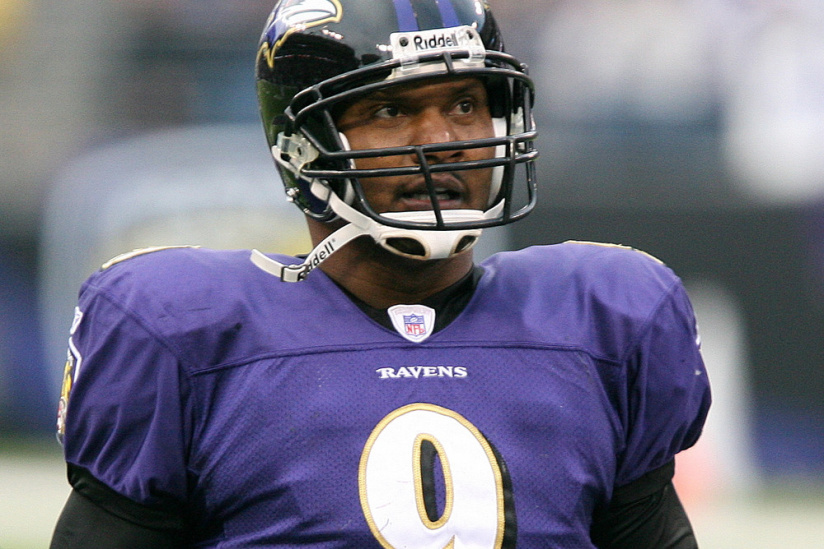 L'Envers du sport : Qui a tué Air McNair ? sur Netflix : Plongée dans les mystères du sport