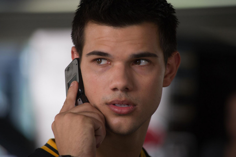 Identité Secrète : Taylor Lautner et Lily Collins dans un thriller haletant sur Prime Video