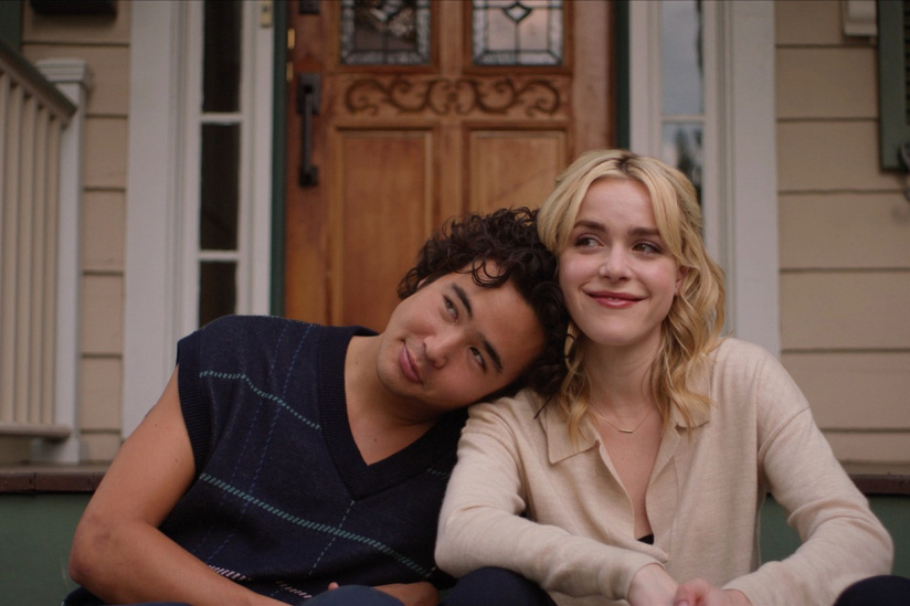 Sweethearts – Film romantique et déjanté avec Kiernan Shipka et Nico Hiraga sur Max