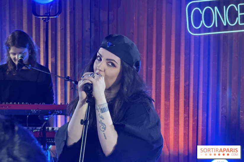 Hoshi enflamme le Studio Ferber pour un concert Très Très Privé RTL2 : on y était on vous raconte