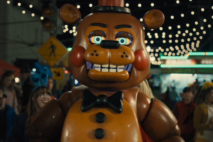 FNAF ファイブ・ナイツ・アット・フレディーズ　2体セット FNAF ファイブ・ナイツ・アット・フレディーズ 2体セット - メルカリ