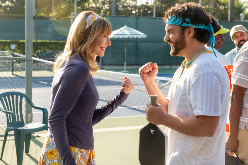 Les fous du pickleball : Mary Steenburgen et Jake Johnson