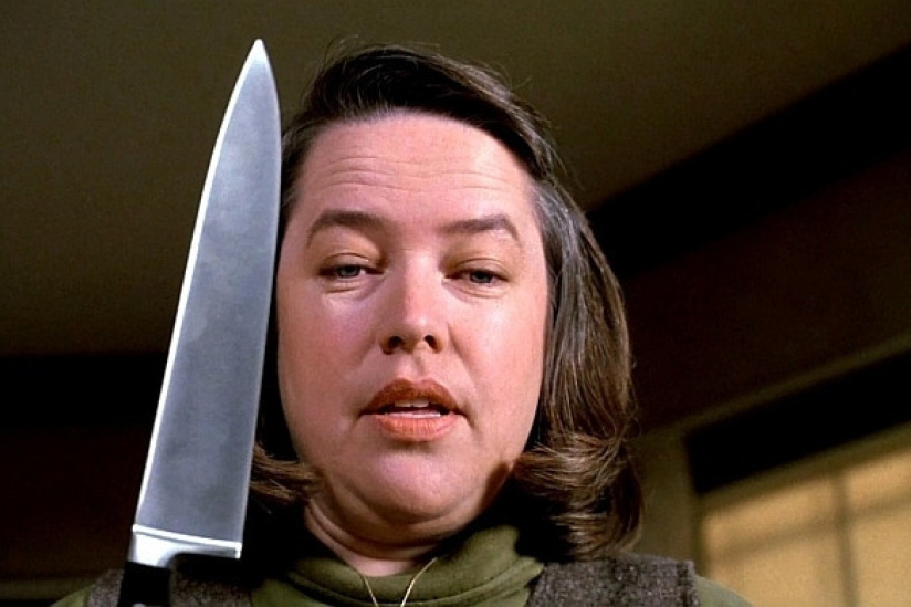 Misery sur France 4 : Kathy Bates séquestre un écrivain dans l’adaptation de Stephen King