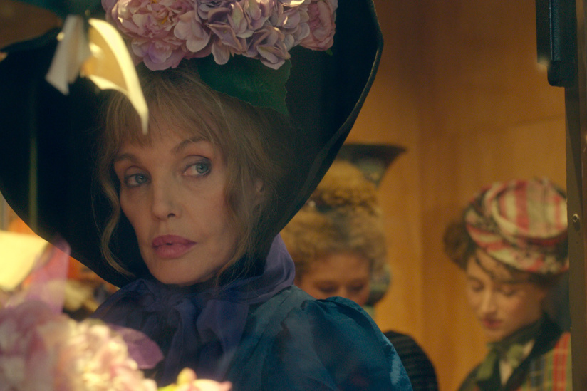 "Les secrets de la princesse de Cadignan" : Un film captivant avec Arielle Dombasle et Julie Depardieu